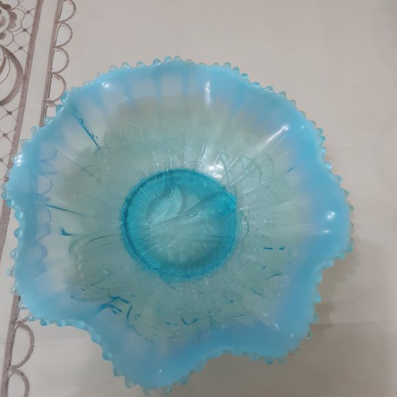 Vintage  Opalescent Glass Ruffled Edge Dish - Picture 6 of 8